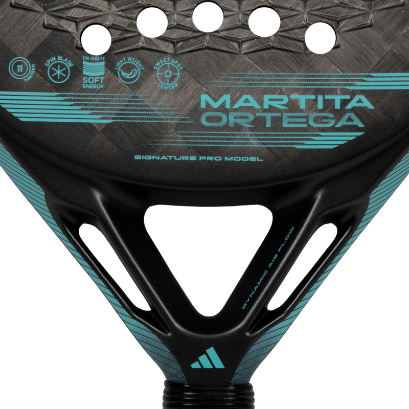 Adidas Cross It Light Martita Ortega 2024